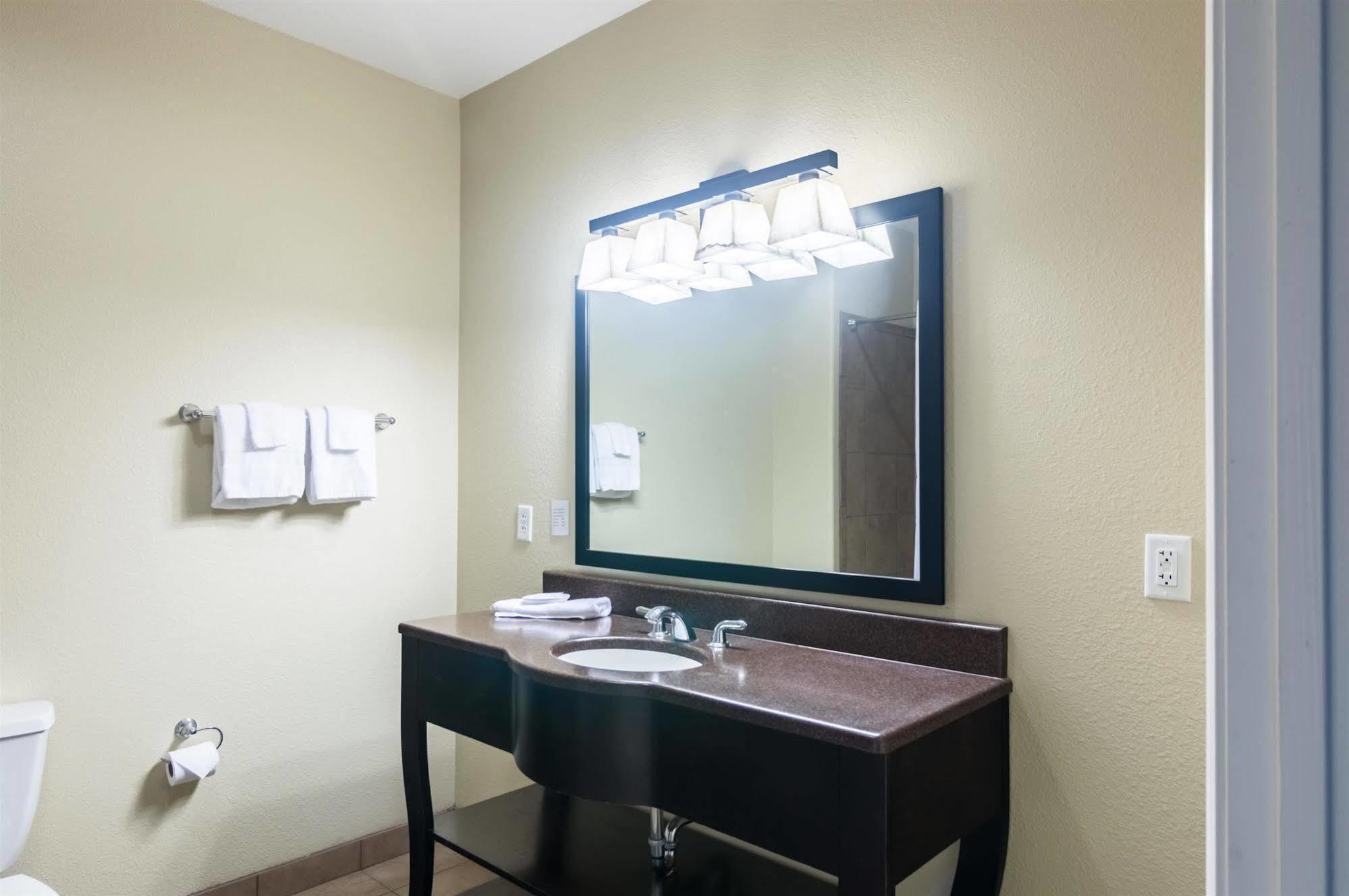 6-colorado City, Tx Hotel